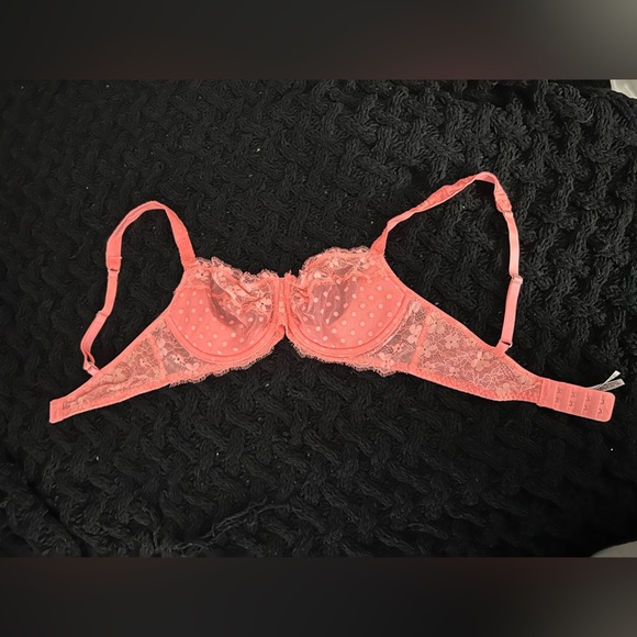 Victoria’s Secret Dream Angel Push Up Without Padding Coral 34C - Picture 4 of 5